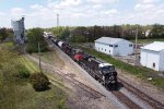 IC paint is on the point as CN 3008 leads east